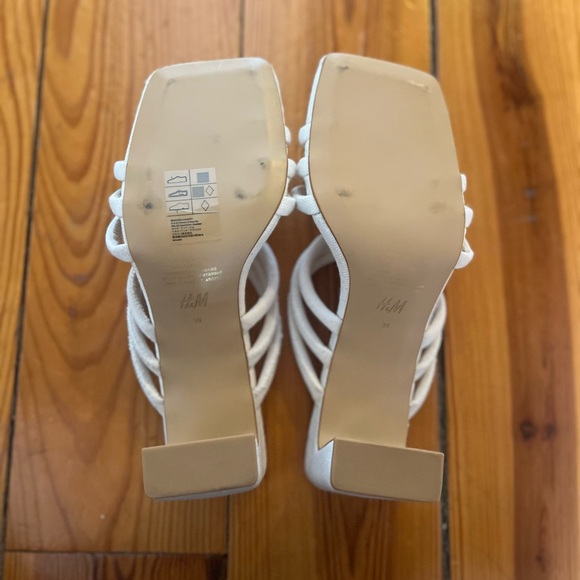 H&M Strappy Heeled Sandals - Picture 2 of 4